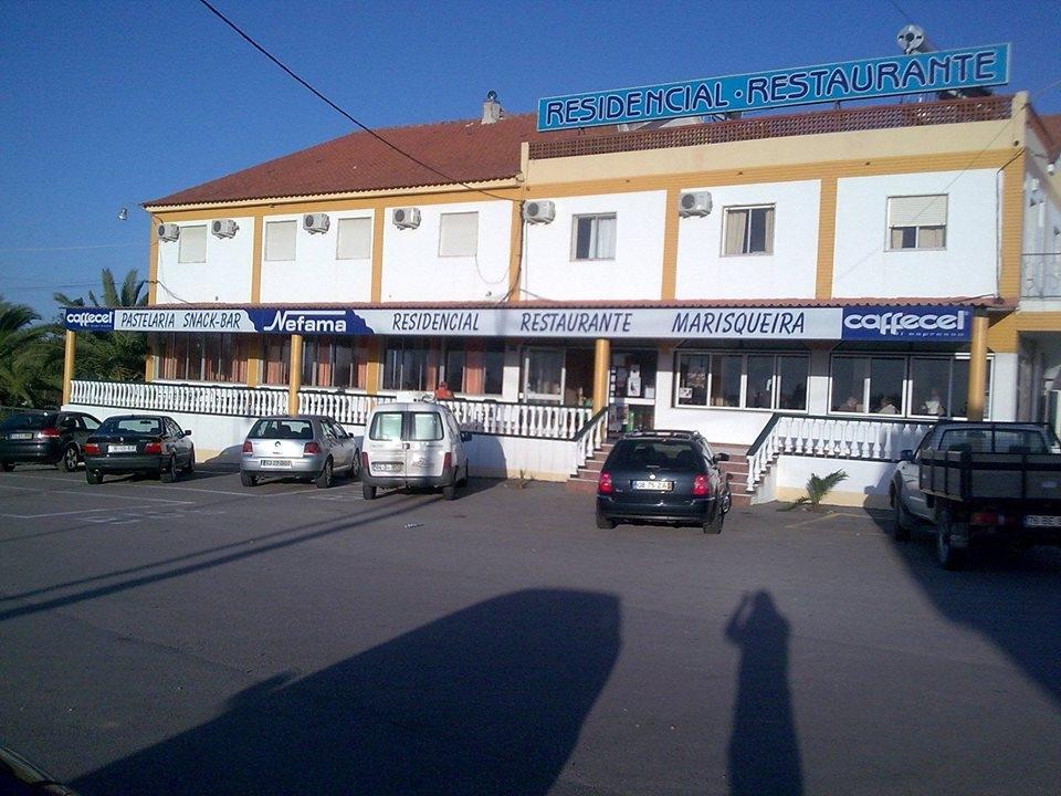Nefama Pensao Hotel Ourique Exterior foto
